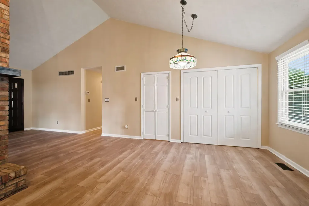 436 Pasadena Drive Lexington KY 40503