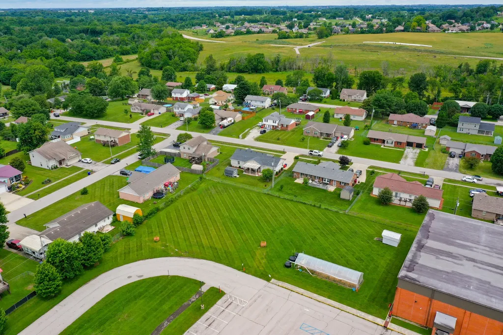 419 Plumtree Drive Berea KY 40403