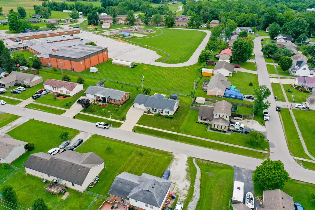 419 Plumtree Drive Berea KY 40403