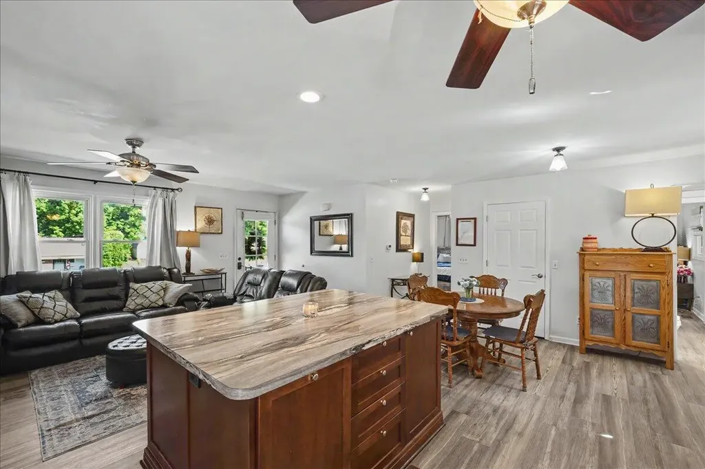 111 Bender Drive Frankfort KY 40601