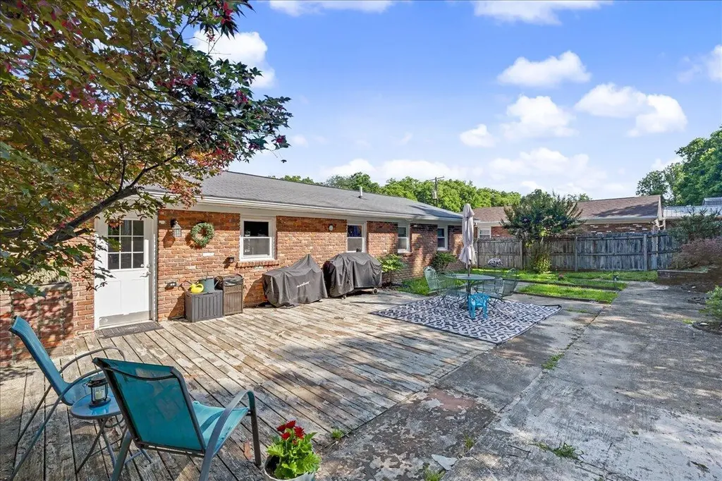111 Bender Drive Frankfort KY 40601