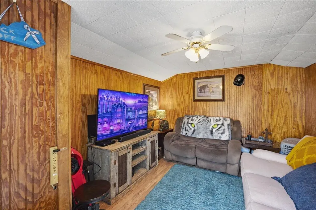 111 Bender Drive Frankfort KY 40601
