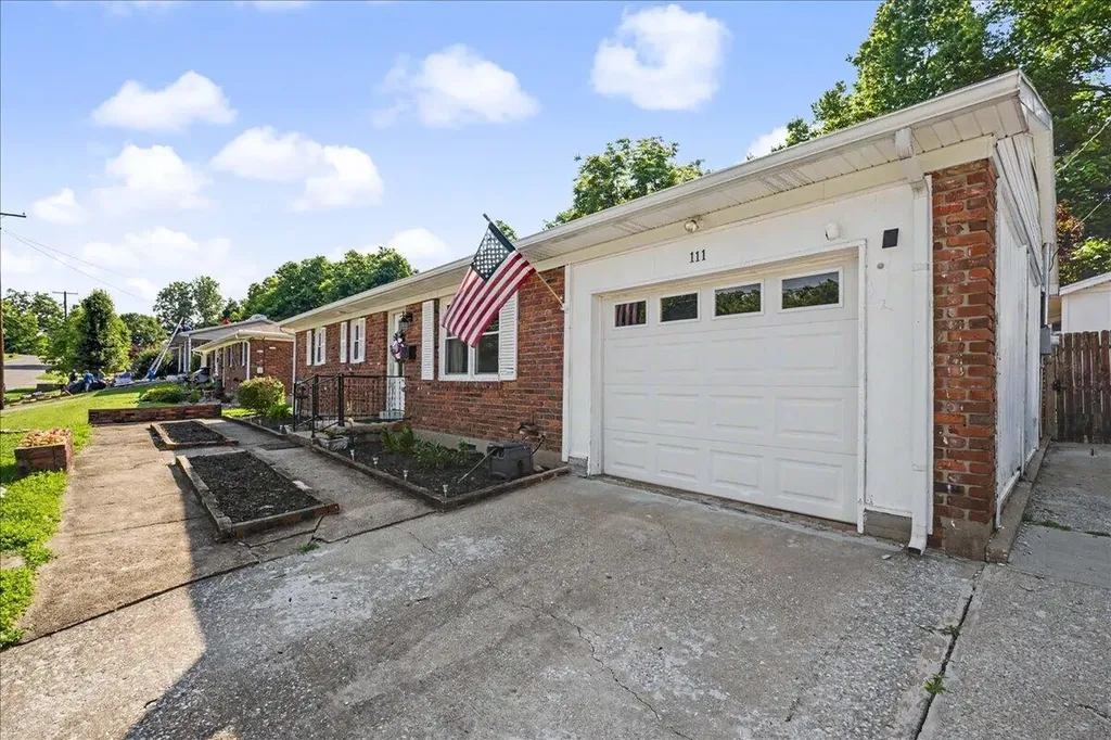111 Bender Drive Frankfort KY 40601