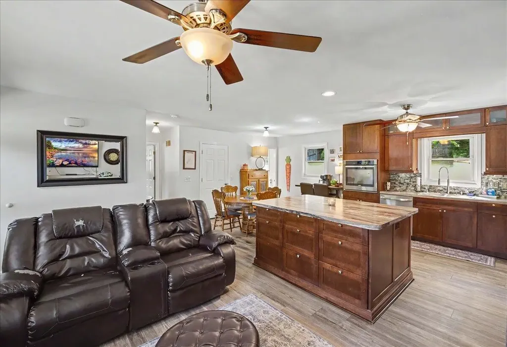111 Bender Drive Frankfort KY 40601