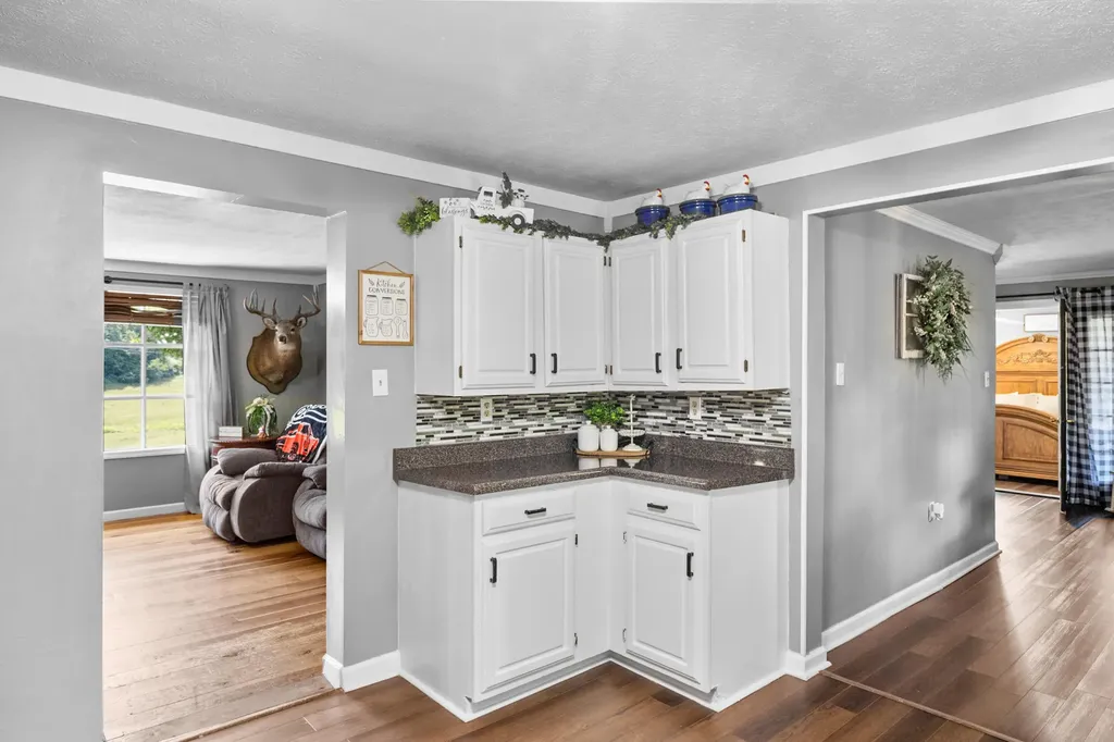 641 State Highway 3444 Annville KY 40402