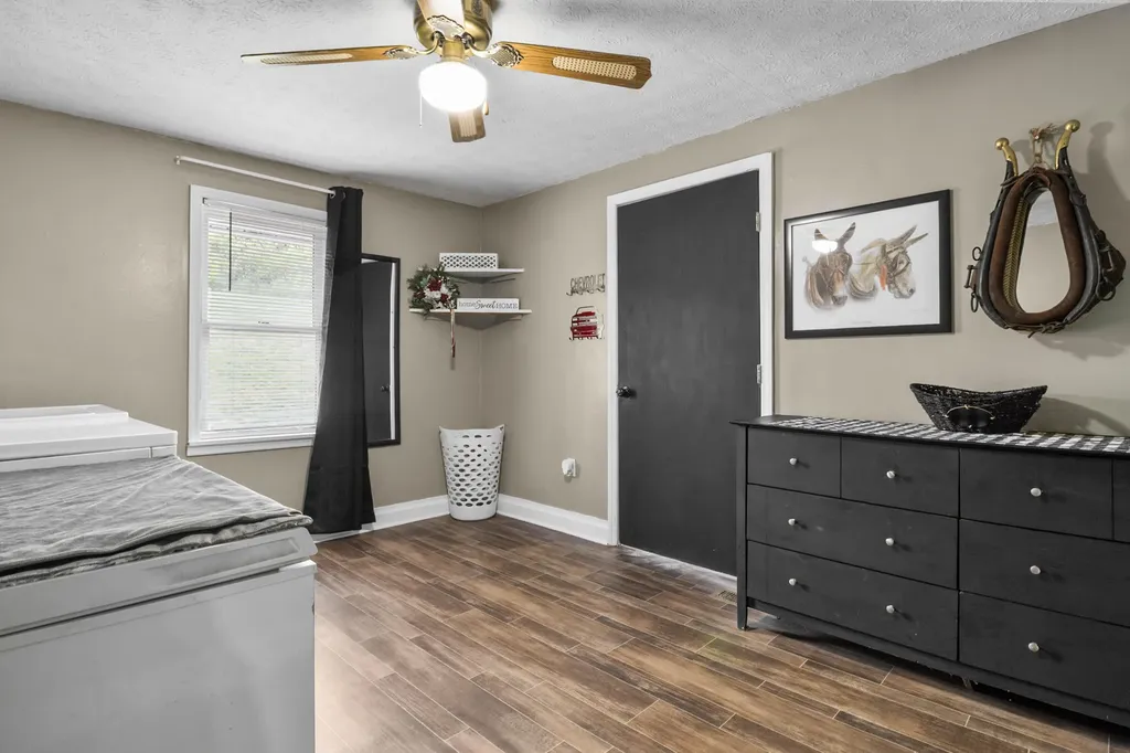 641 State Highway 3444 Annville KY 40402