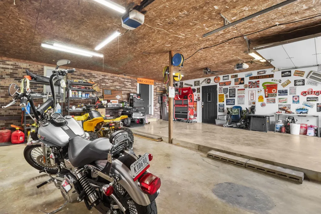 641 State Highway 3444 Annville KY 40402