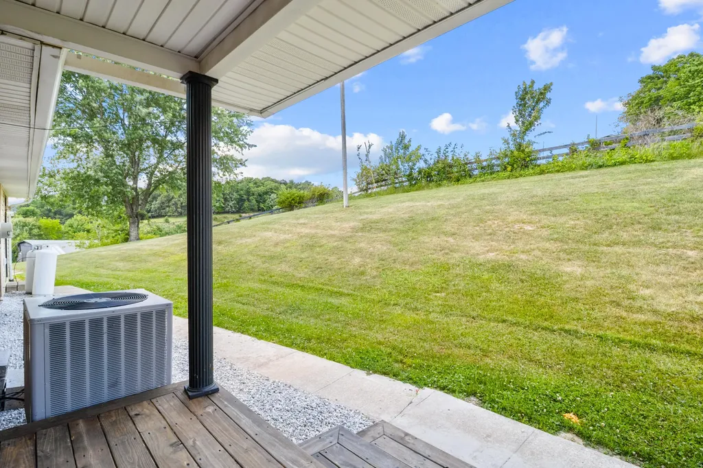 641 State Highway 3444 Annville KY 40402