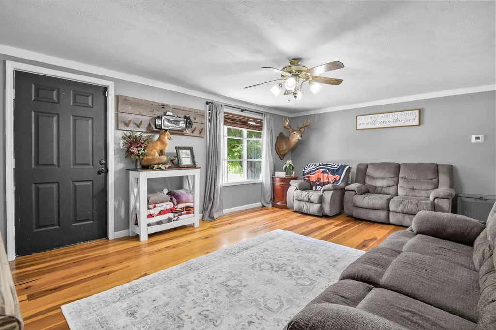 641 State Highway 3444 Annville KY 40402