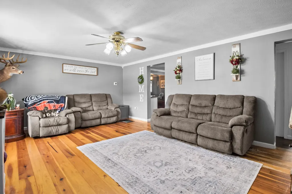 641 State Highway 3444 Annville KY 40402