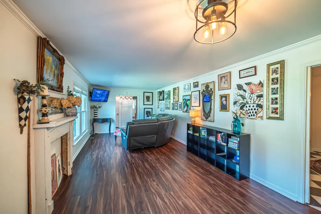 4242 Forrest Avenue Paducah KY 42001