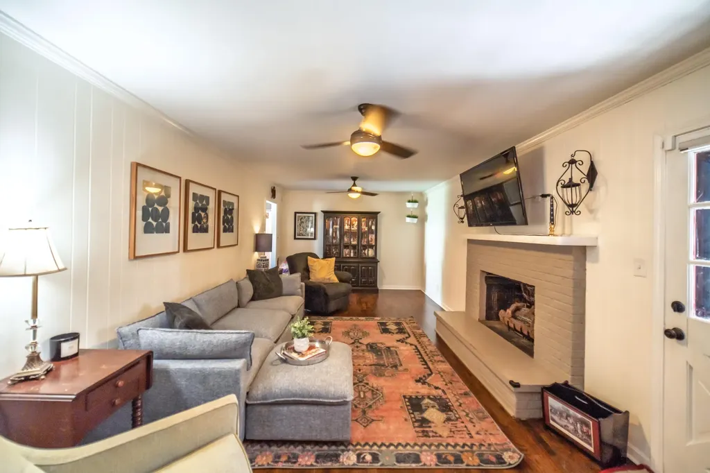 4242 Forrest Avenue Paducah KY 42001