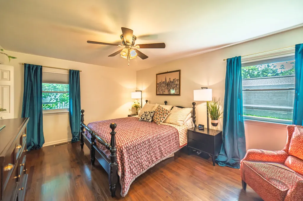 4242 Forrest Avenue Paducah KY 42001