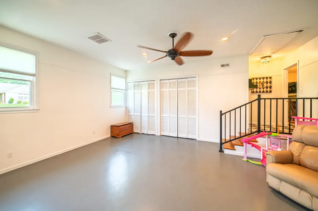 4242 Forrest Avenue Paducah KY 42001