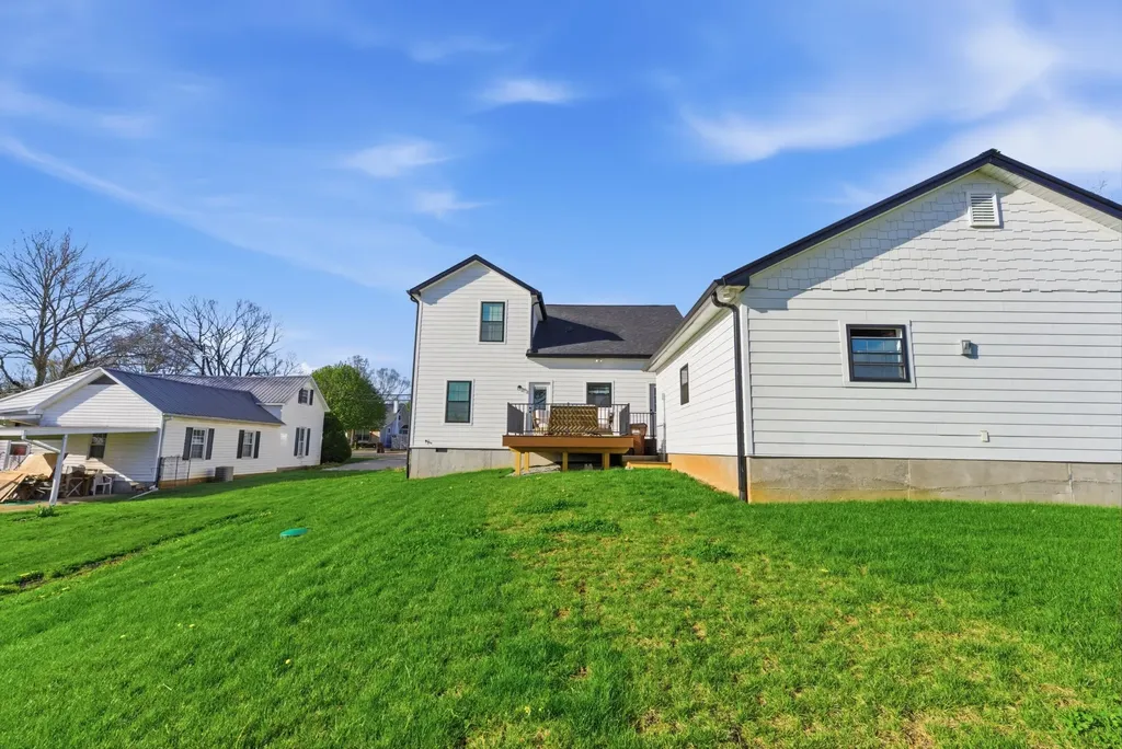 6329 Athens Boonesboro Road Lexington KY 40509