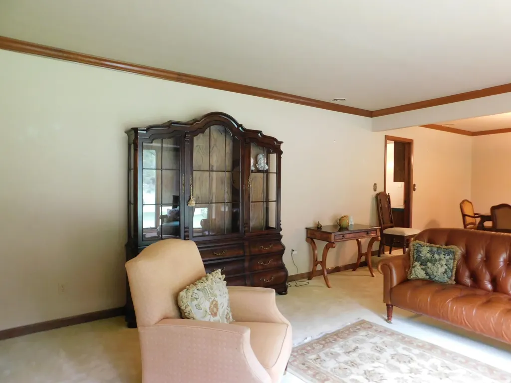 859 Woodland Hills Harlan KY 40831