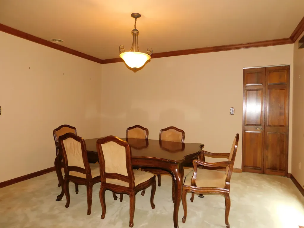 859 Woodland Hills Harlan KY 40831