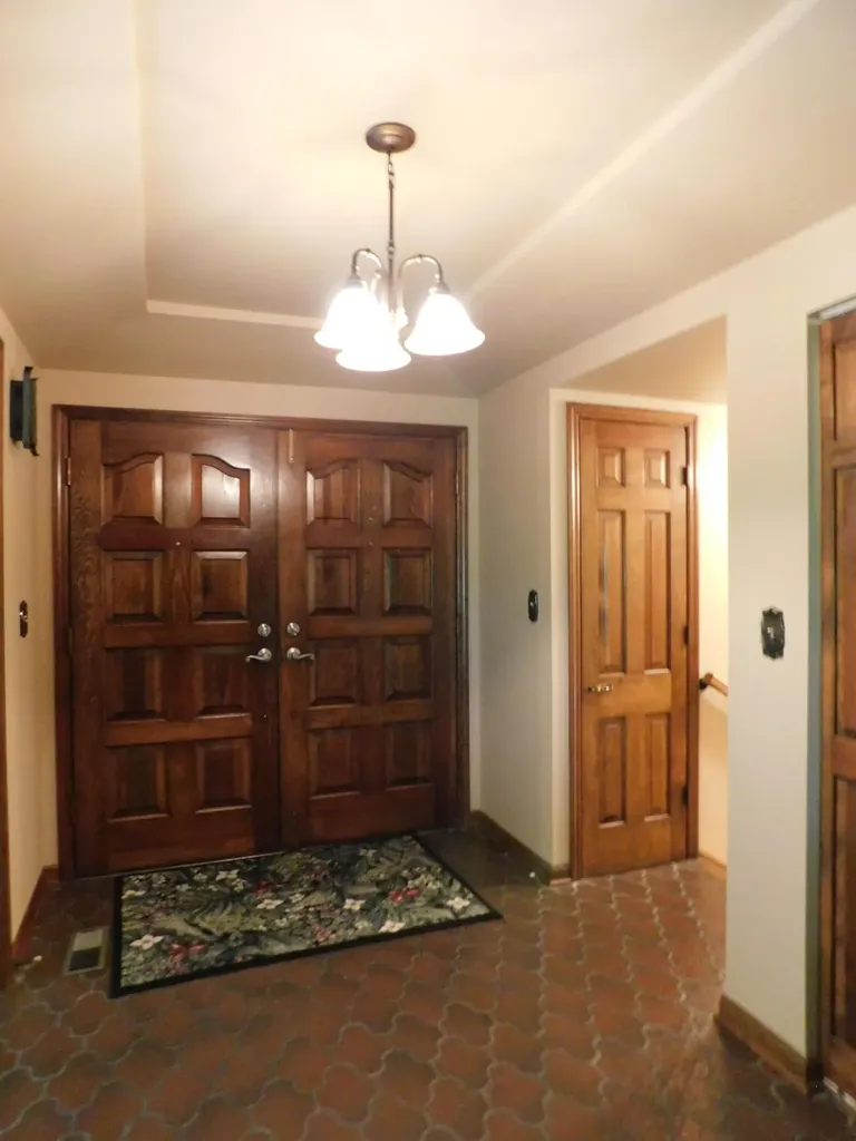 859 Woodland Hills Harlan KY 40831