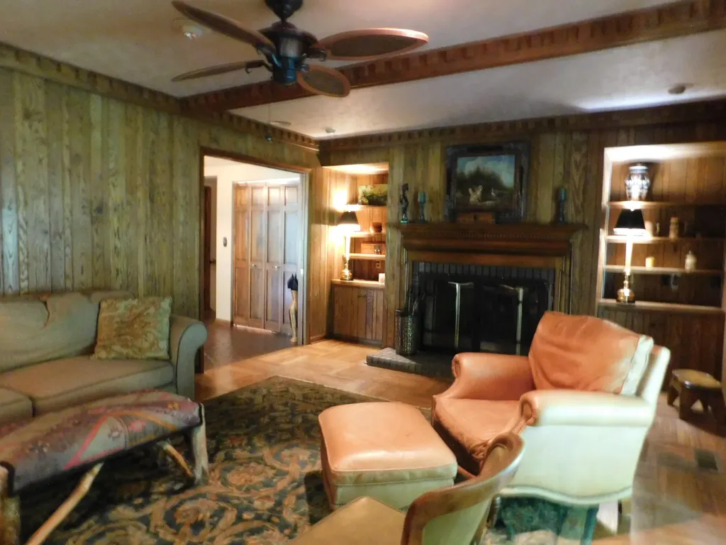 859 Woodland Hills Harlan KY 40831