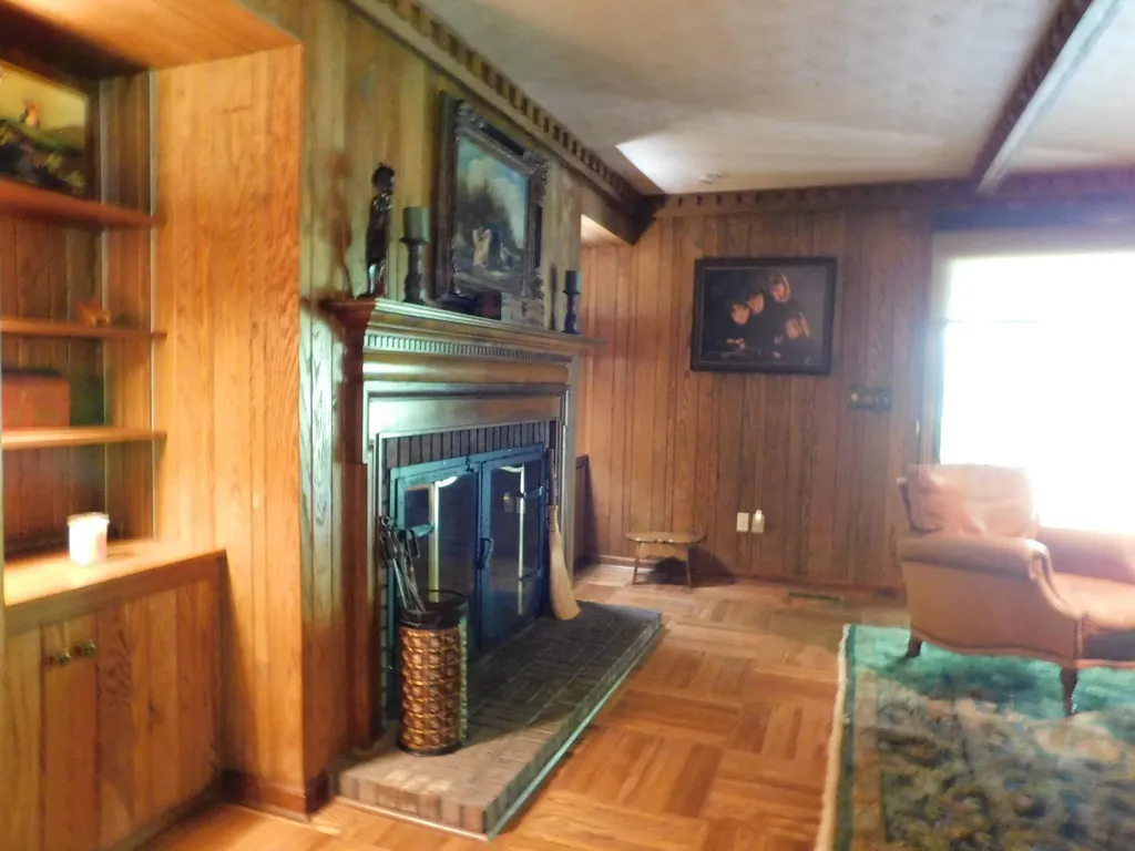 859 Woodland Hills Harlan KY 40831