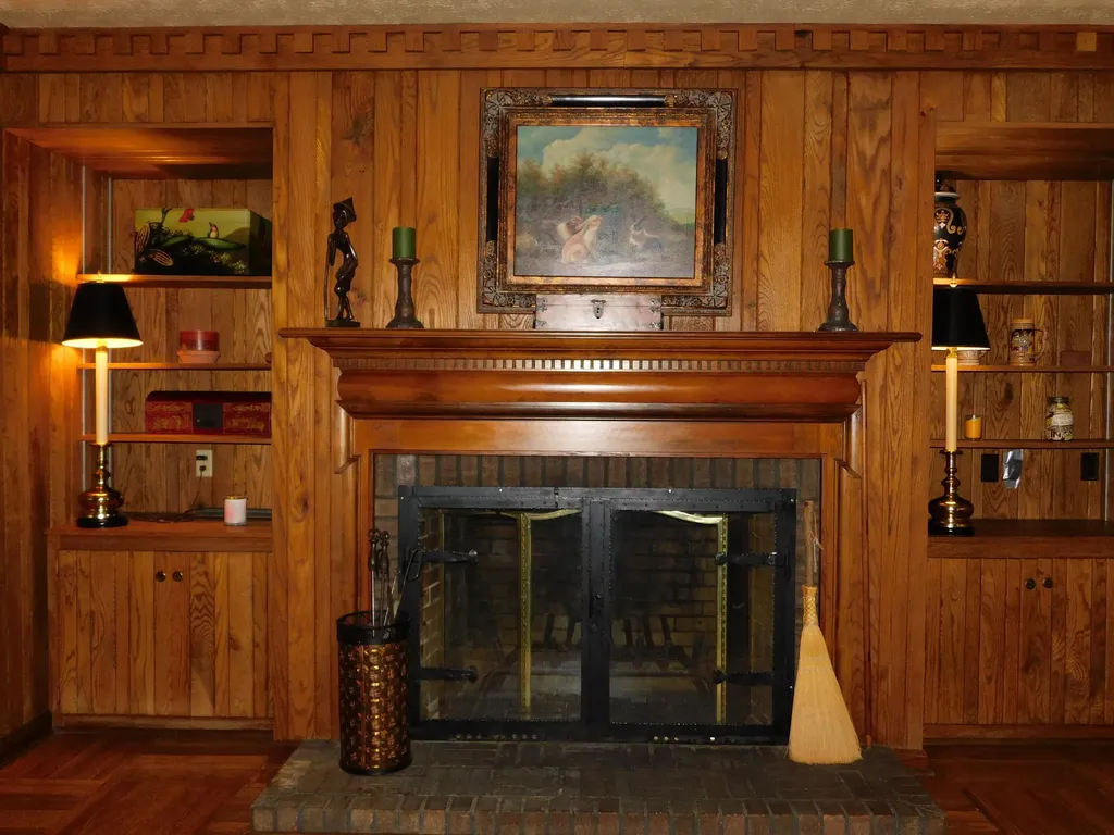 859 Woodland Hills Harlan KY 40831