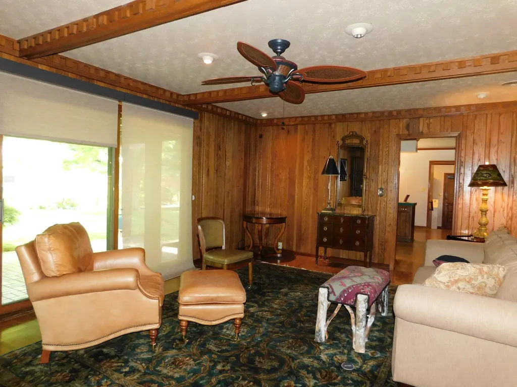859 Woodland Hills Harlan KY 40831