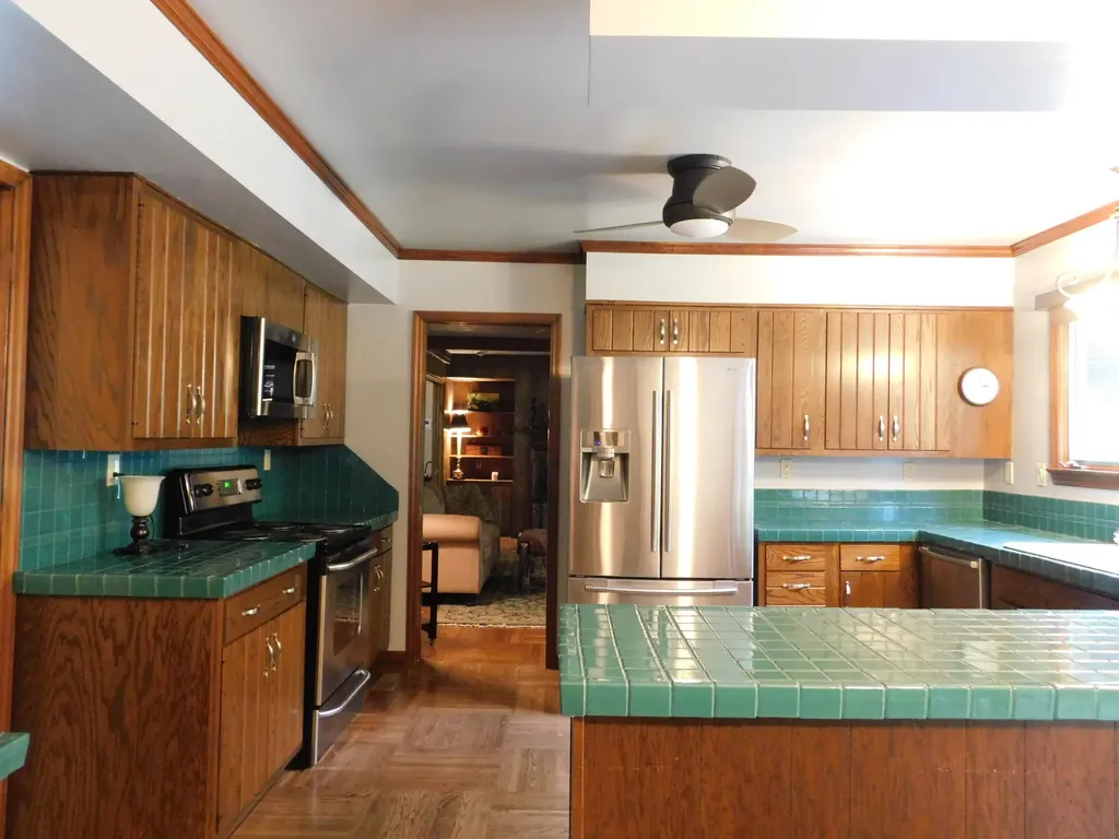 859 Woodland Hills Harlan KY 40831