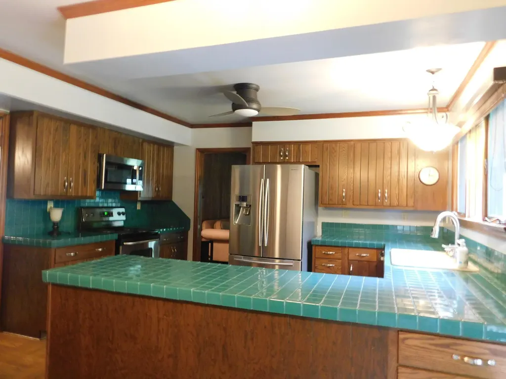 859 Woodland Hills Harlan KY 40831