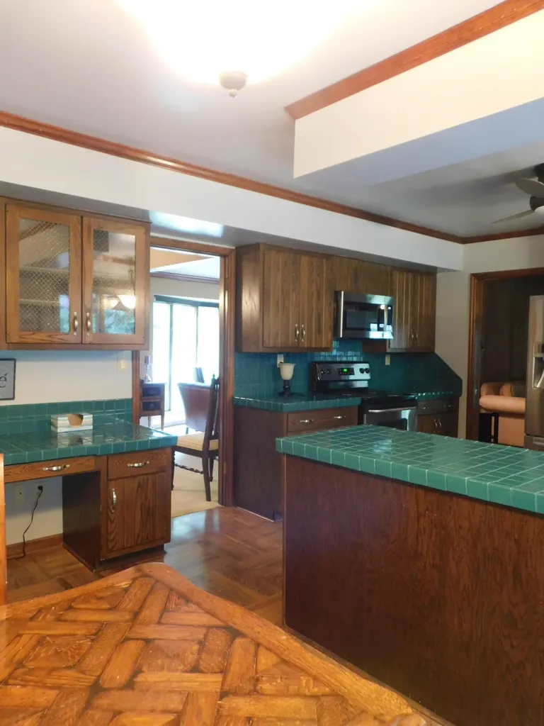 859 Woodland Hills Harlan KY 40831