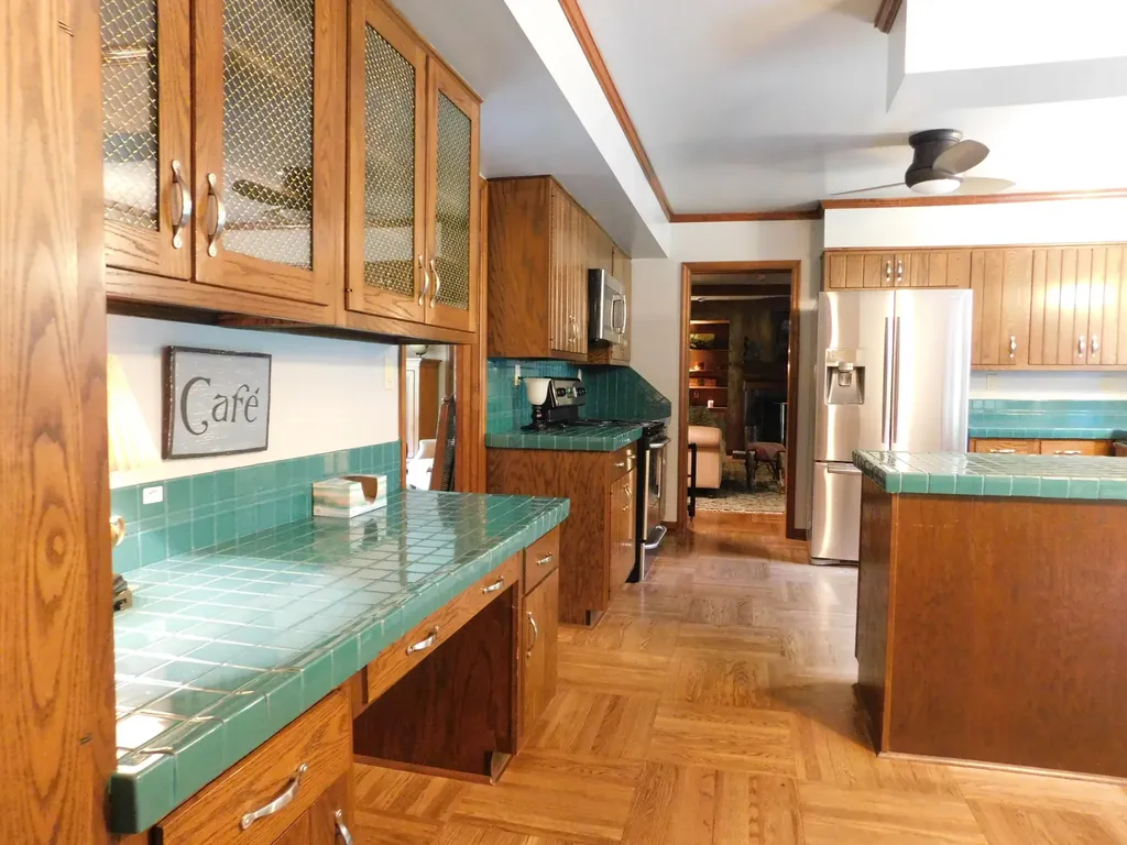 859 Woodland Hills Harlan KY 40831