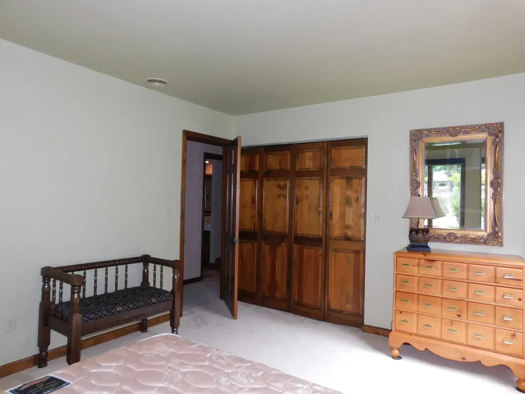 859 Woodland Hills Harlan KY 40831
