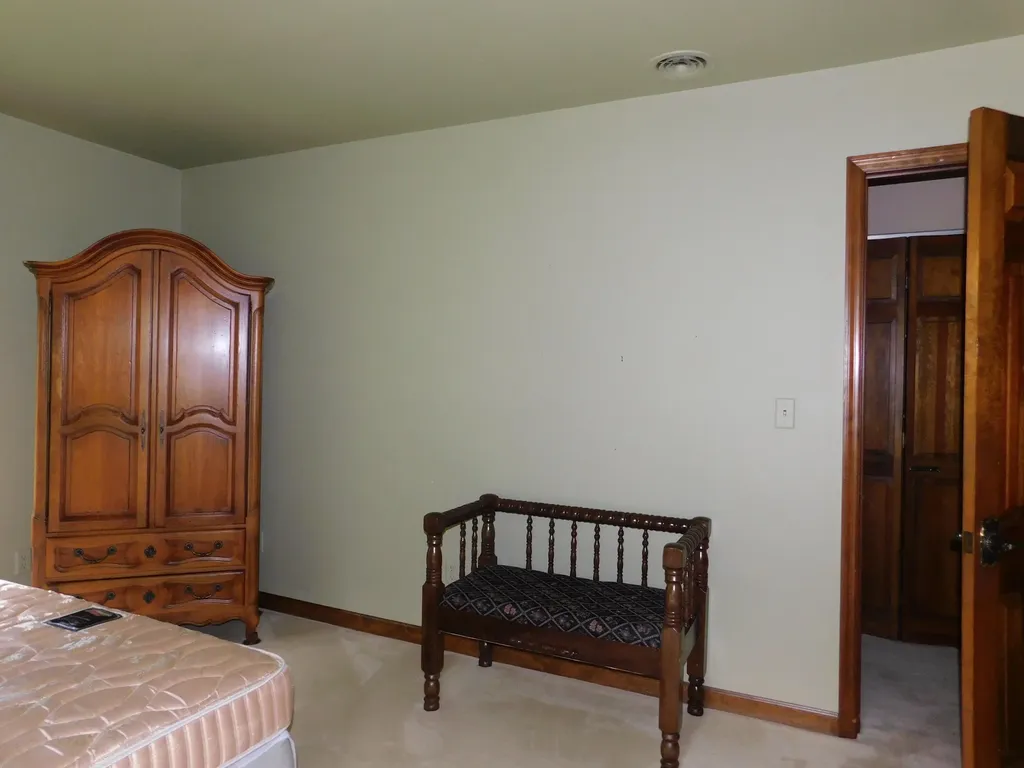 859 Woodland Hills Harlan KY 40831