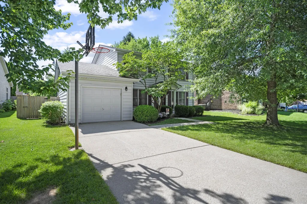 3304 Hunting Hills Drive Lexington KY 40515