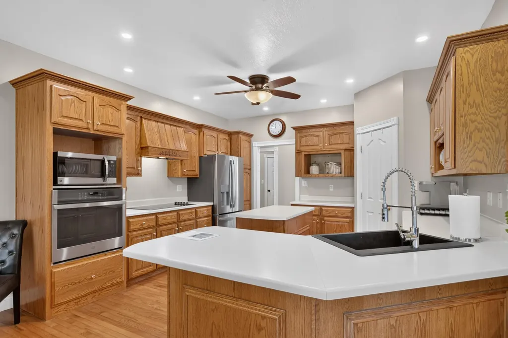 227 Rebecca Lane Stanford KY 40484