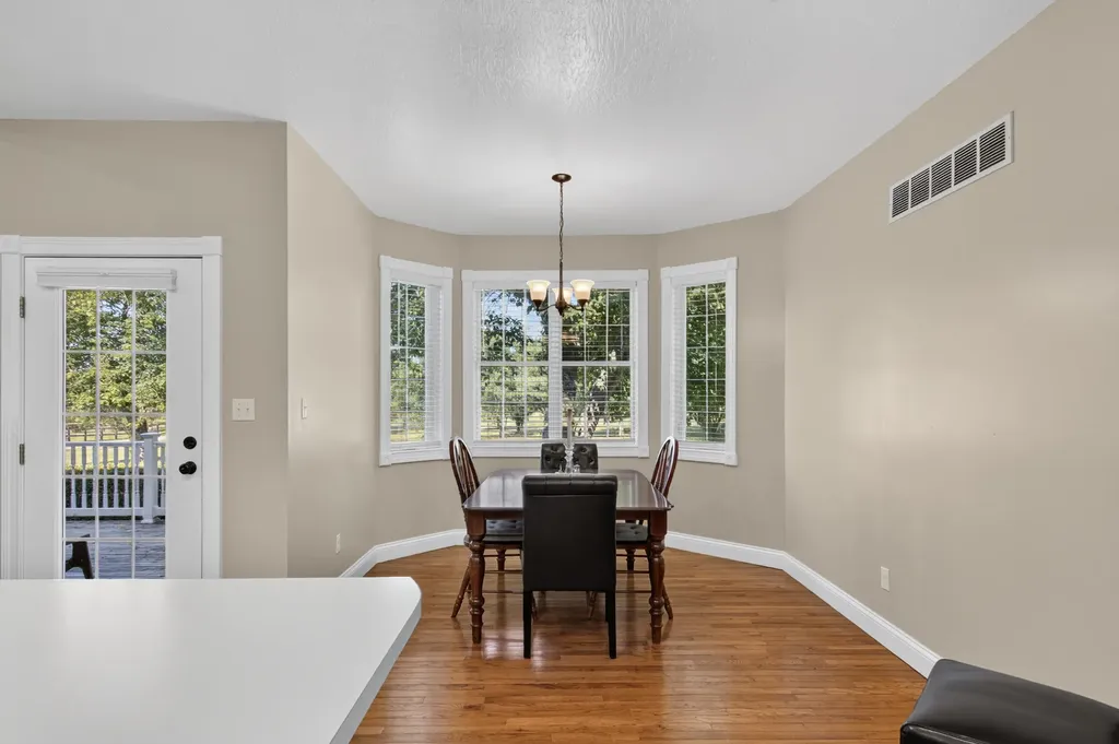 227 Rebecca Lane Stanford KY 40484