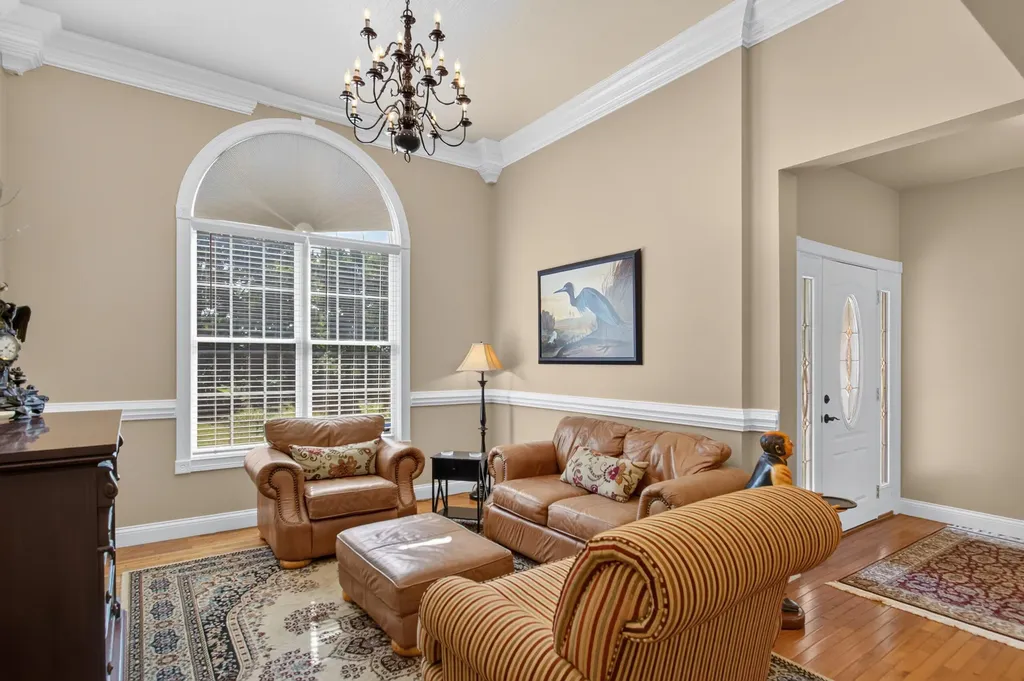 227 Rebecca Lane Stanford KY 40484