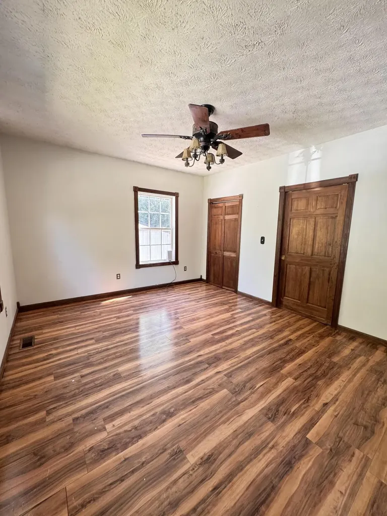 143 Salt River Road Danville KY 40422