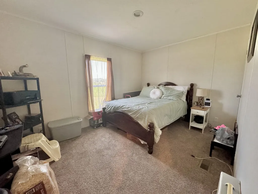 1747 Ky-10 Tollesboro KY 41189