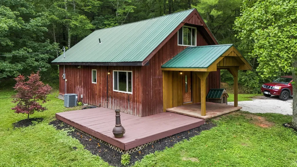 3950 Clearfork Road Morehead KY 40351