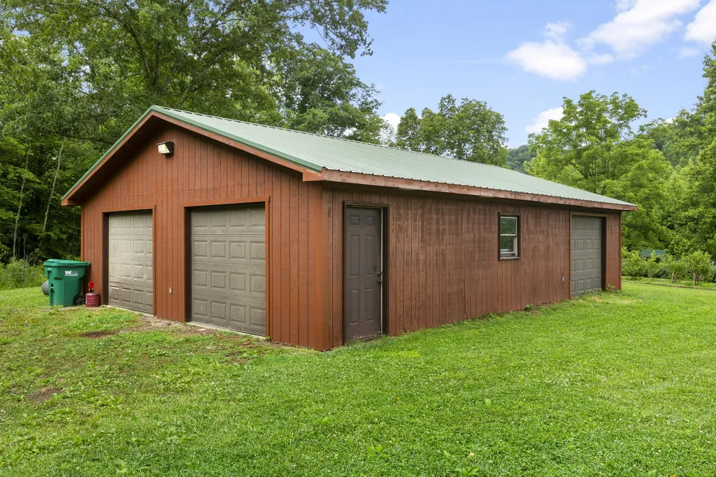 3950 Clearfork Road Morehead KY 40351