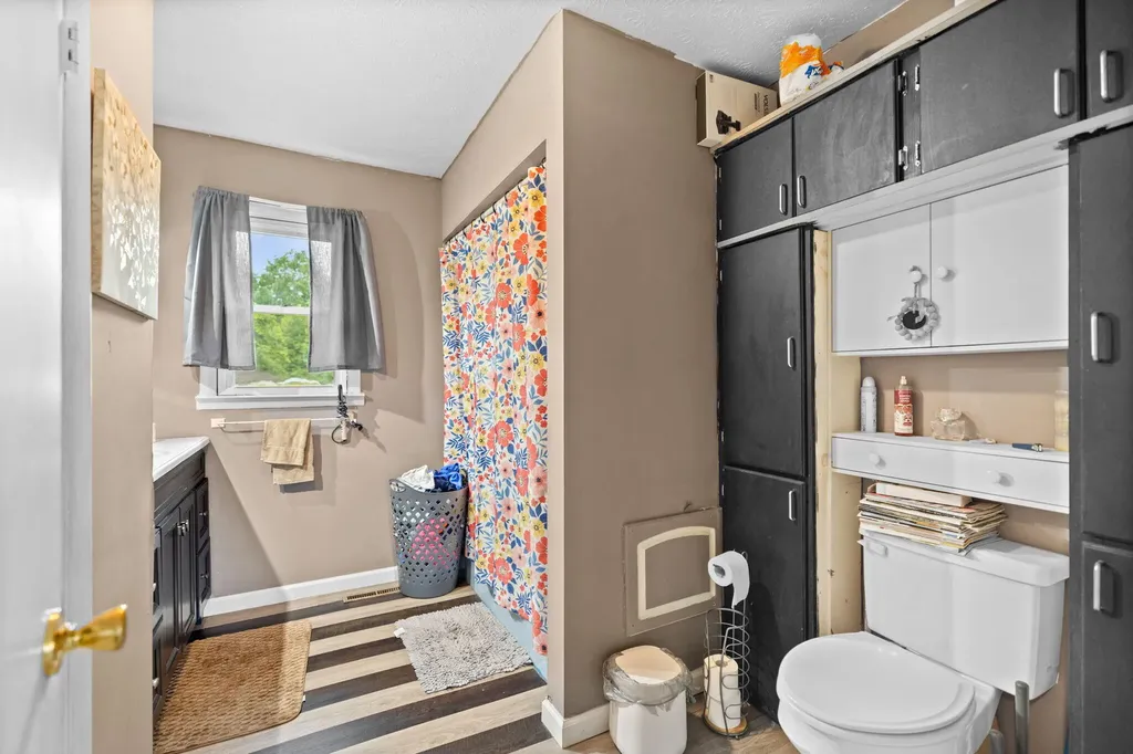 3492 Hawk Creek Road London KY 40741