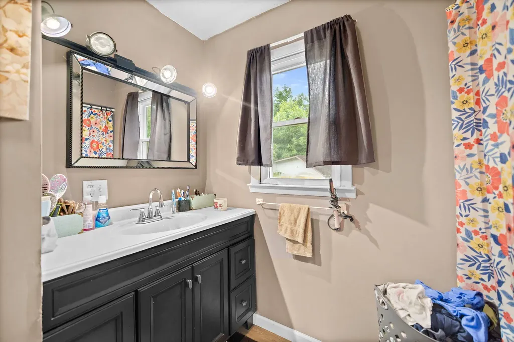 3492 Hawk Creek Road London KY 40741