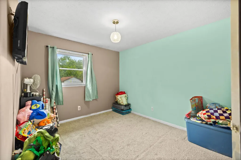 3492 Hawk Creek Road London KY 40741
