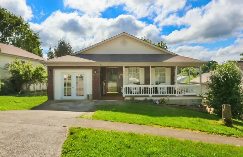 322 Douglas Court Richmond KY 40475