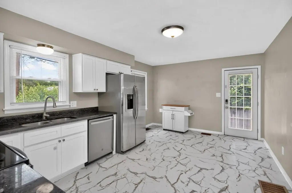 109 Lige Court Nicholasville KY 40356