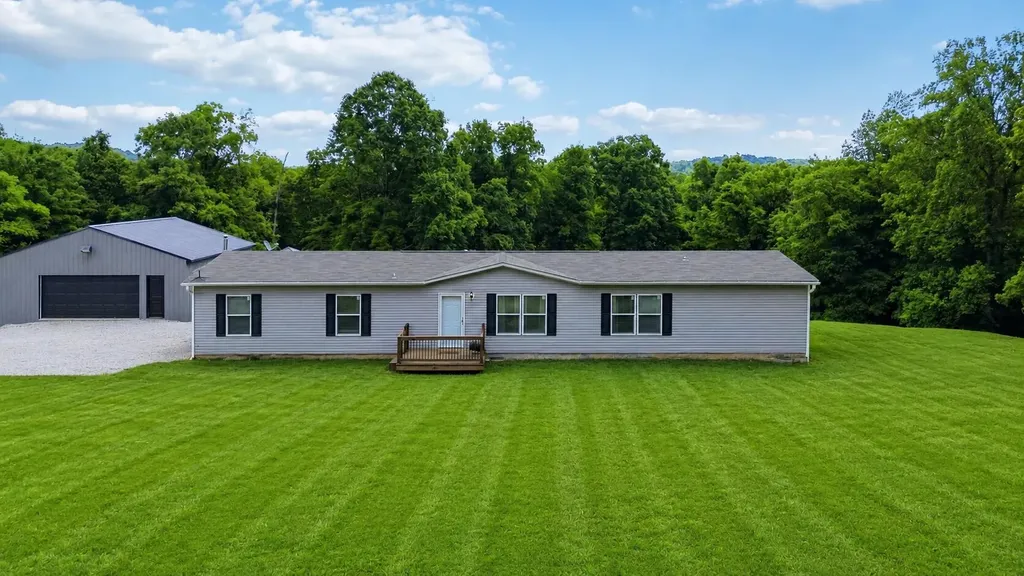 757 Lear Lane Mt Vernon KY 40456