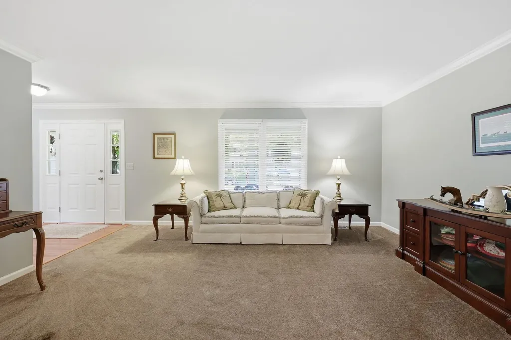 3012 Neal Drive Lexington KY 40503
