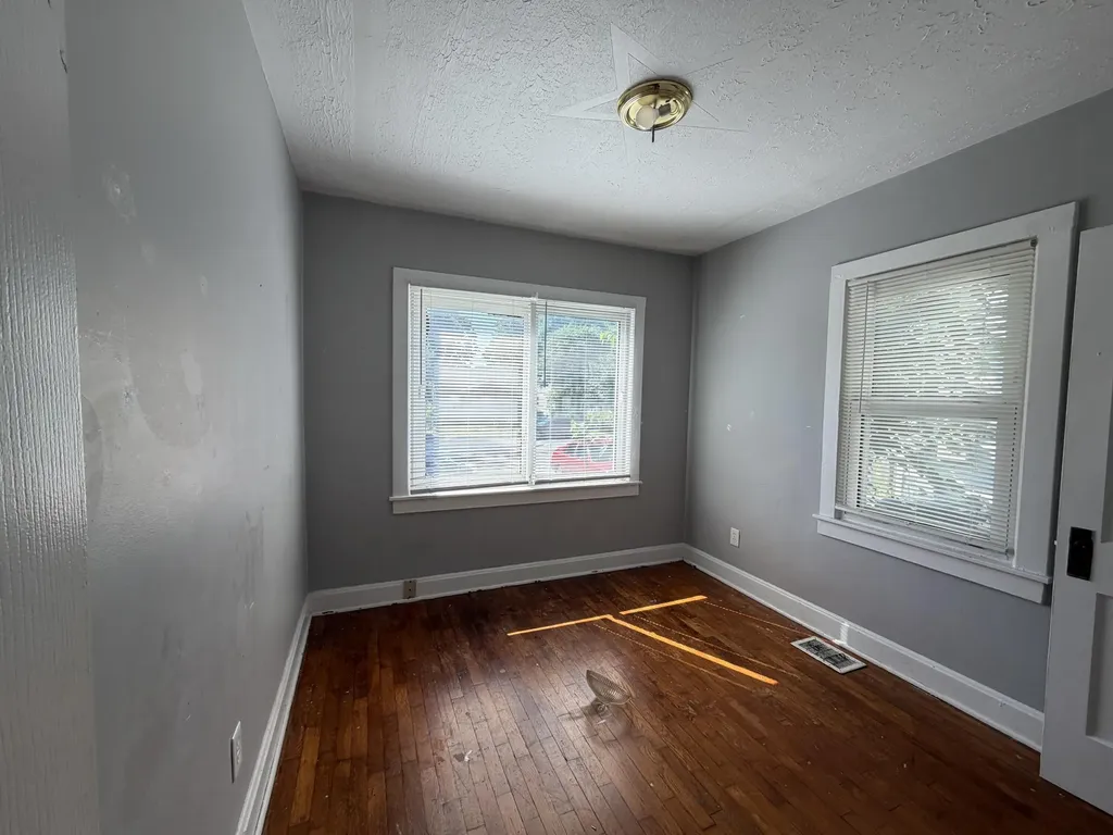 135 Clyde Street Lexington KY 40508