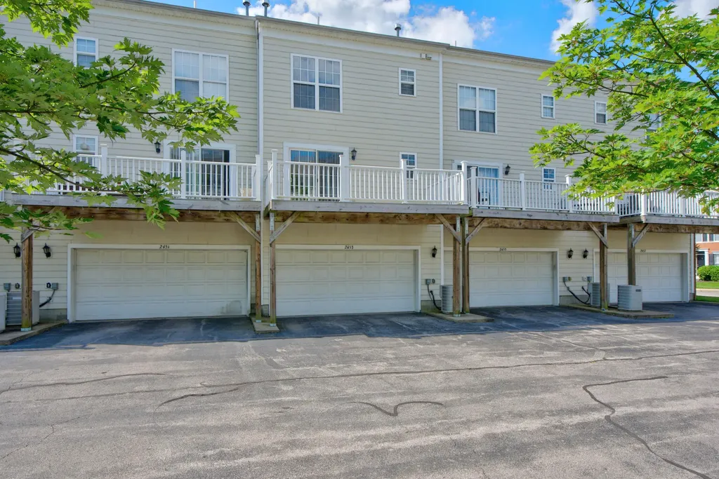 2453 Aristocracy Circle Lexington KY 40509