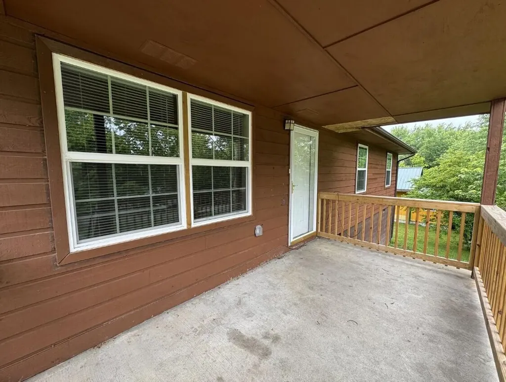 312 Keith Whitley Boulevard Sandy Hook KY 41171